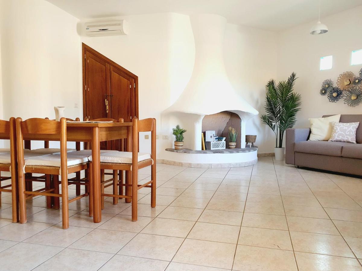 Casa Mara Villa Cala Liberotto Eksteriør bilde